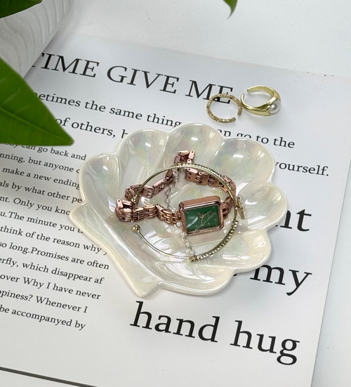 seashell jewelry holder gifts for women ocean lovers